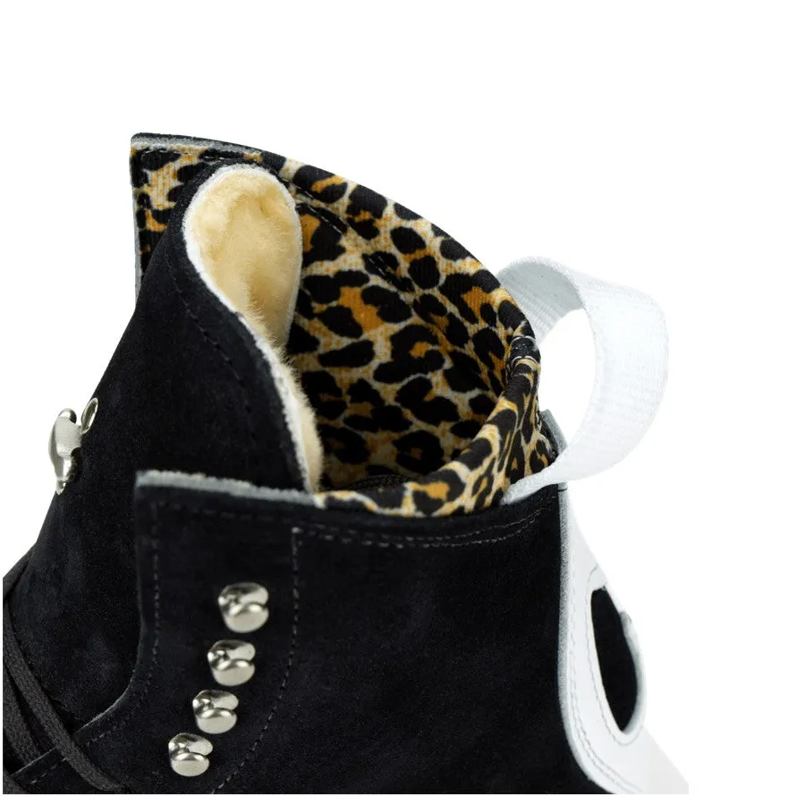 Moxi Black Jack Pro Roller Skates