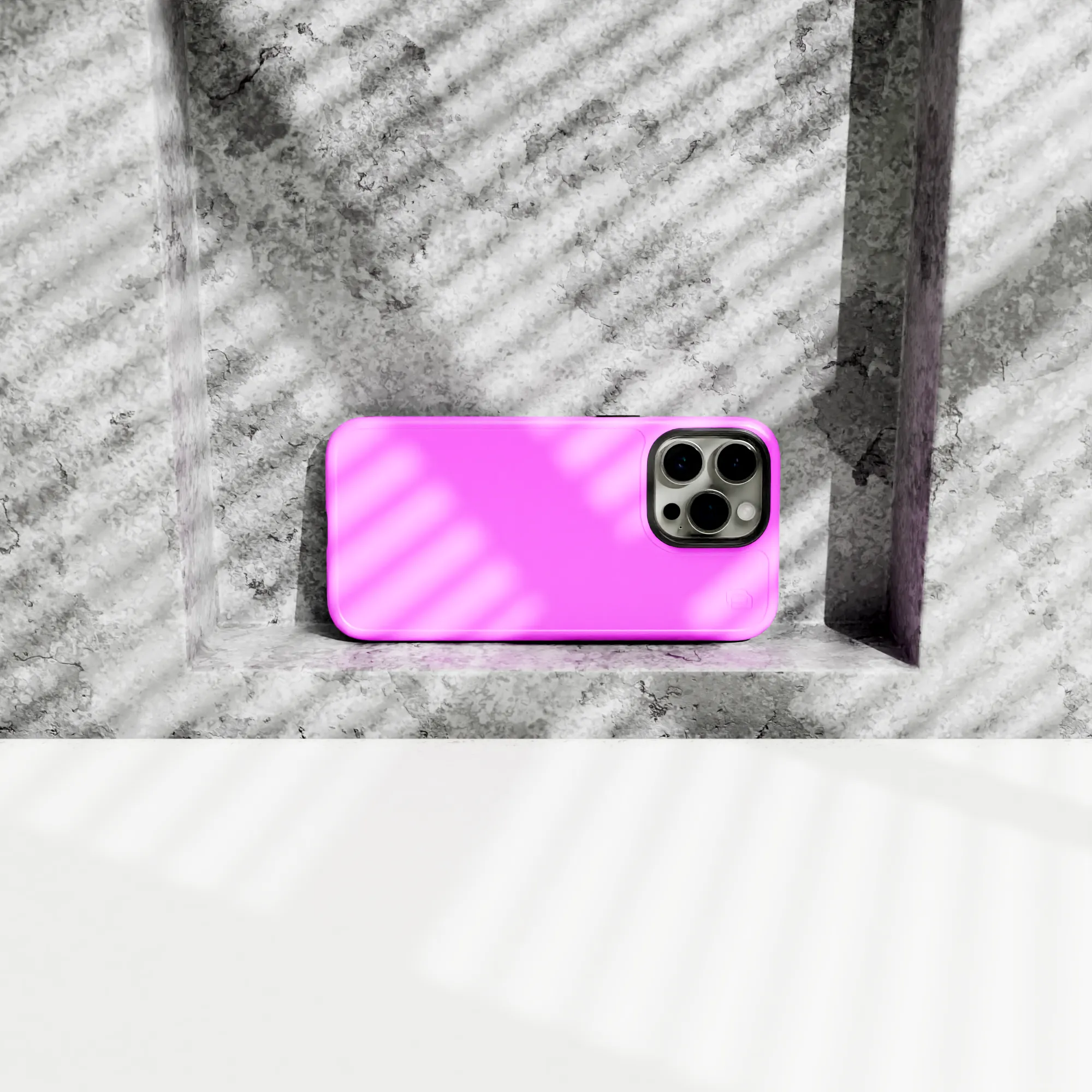 Shock-Absorbent Magsafe® Case for Apple iPhone 15 Plus | Vivid Magenta | Fortitude Series